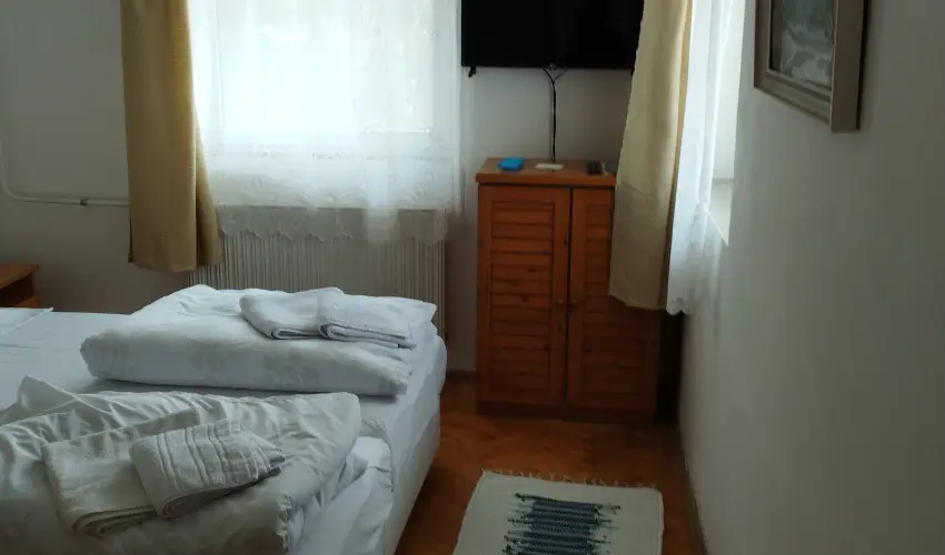 Paprika Vend�gh�z Hark�ny - Augusztus 20. (min. 2 �j)