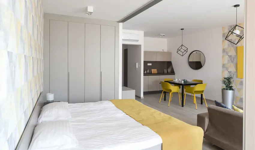 P�rizs Garden Apartments Debrecen - Augusztus 20. 