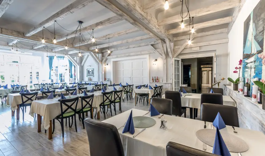 Park Hotel Ambr�zia Hajd�szoboszl� - Augusztus 20. (min. 3 �j)