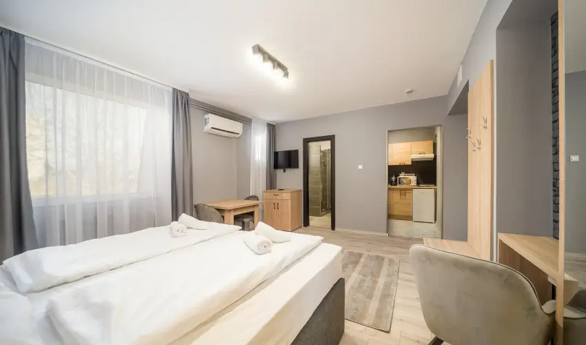 Park Hotel Ambr�zia Hajd�szoboszl� - Augusztus 20. (min. 3 �j)