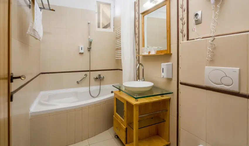 Park Hotel Ambr�zia Hajd�szoboszl� - Augusztus 20. (min. 3 �j)