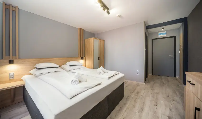 Park Hotel Ambr�zia Hajd�szoboszl� - Augusztus 20. (min. 3 �j)