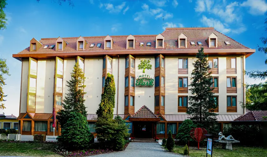 Park Hotel Gyula Gyula - Augusztus 20.  (min. 2 j)