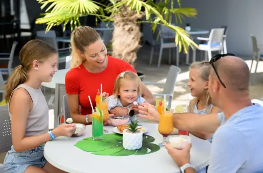 Park Inn by Radisson Zalakaros Resort & Spa - Augusztusi felt�lt�d�s