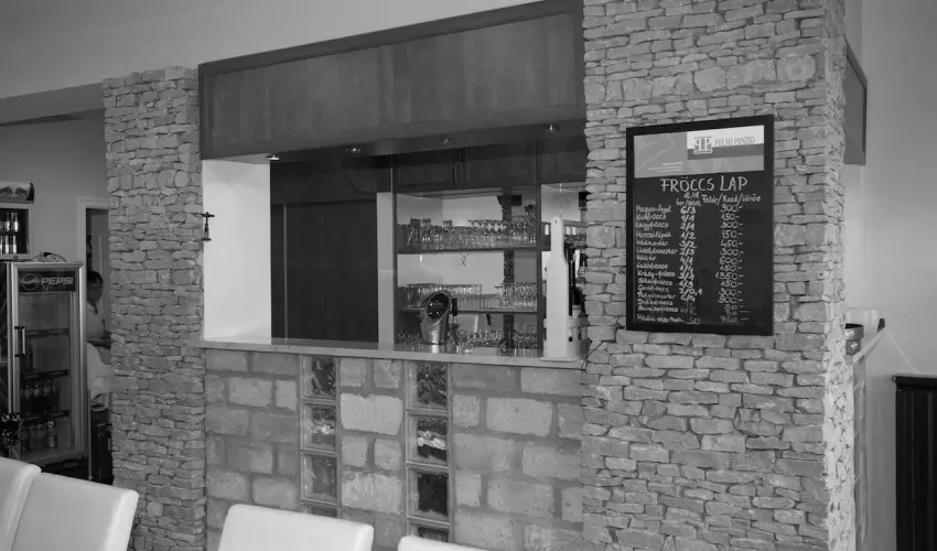 Pelso Panzi� Balatonm�riaf�rd� - Augusztus 20. - teljes el�refizet�ssel (min. 3 �j)