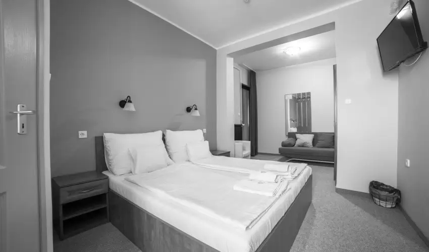 Pelso Panzi� Balatonm�riaf�rd� - Augusztus 20. - teljes el�refizet�ssel (min. 3 �j)