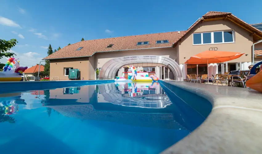 Pelso Panzi Balatonmriafrd - Augusztus 20. (min. 3 j)