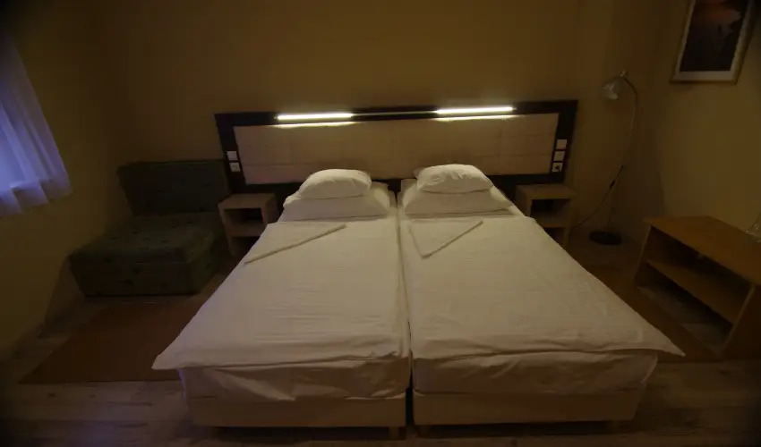 Hotel Vad�szk�rt Sz�kesfeh�rv�r - Augusztus 20.