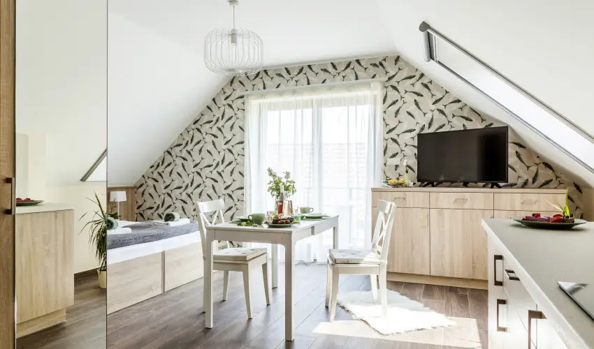 Pilger Vend�gh�z Tihany - Augusztus 20. (min. 4 �j)