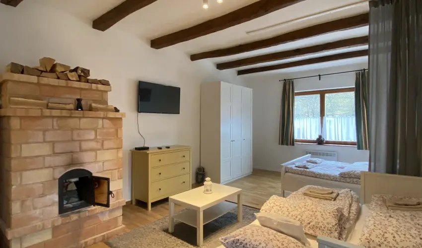 Pilis Lelke Vendghz Pilisszentllek - Augusztus 20.