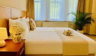 Pl�za Hotel Gyula Gyula