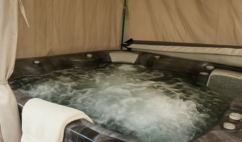 Pl�za Hotel Gyula Gyula - Augusztus 20.