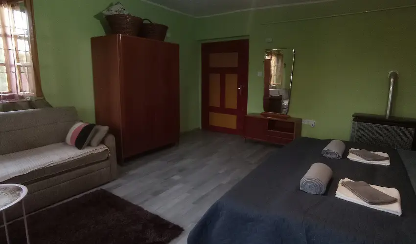 Pni Kuck Vendghz s Minifarm  Hosszvlgy - Augusztus 20.