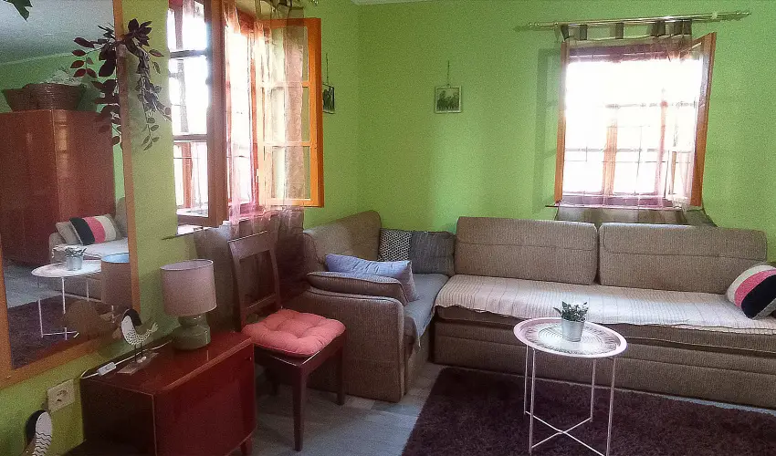 Pni Kuck Vendghz s Minifarm  Hosszvlgy - Augusztus 20.