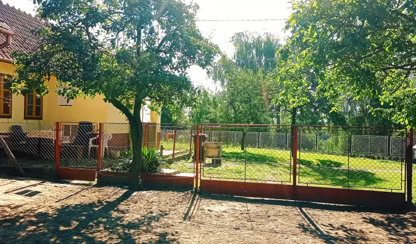 Pni Kuck Vendghz s Minifarm  Hosszvlgy - Augusztus 20.