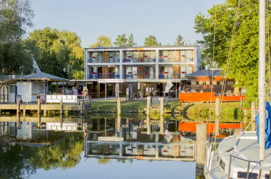 Port tterem & Panzi - Augusztus 20. (min. 3 j)