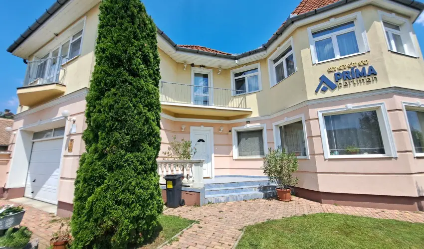 Prima Villa 2 Hajd�szoboszl� - Augusztus 20. (min. 2 �j)