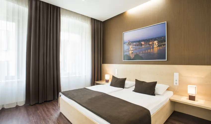 Promenade City Hotel Budapest - Augusztus 20. - teljes elrefizetssel
