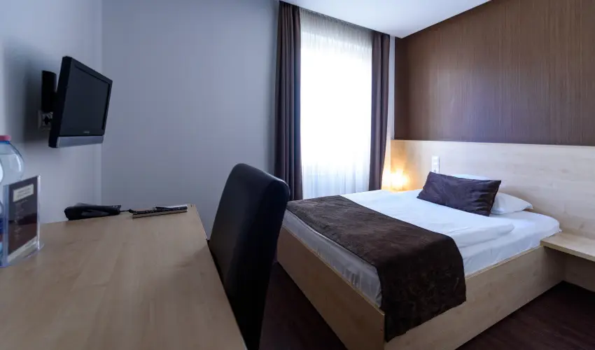 Promenade City Hotel Budapest - Augusztus 20. - teljes elrefizetssel