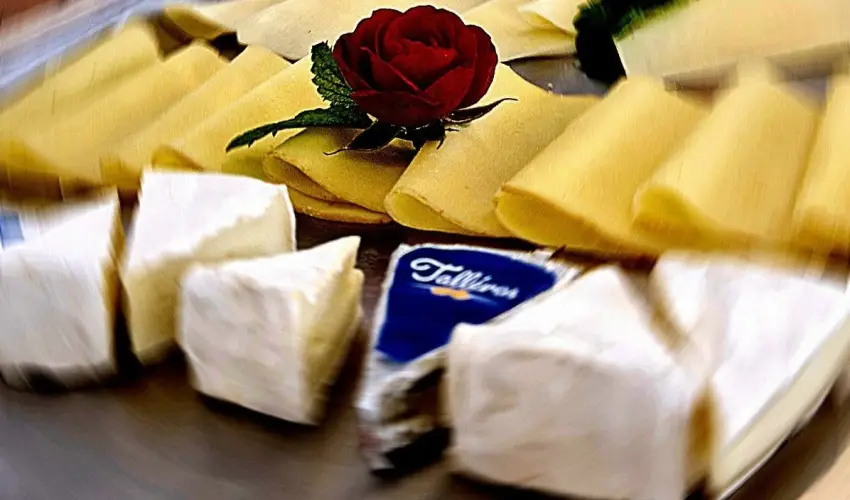 PSZ Hotel Beach F�ldv�r Balatonf�ldv�r - Augusztus 20. (min. 3 �j)