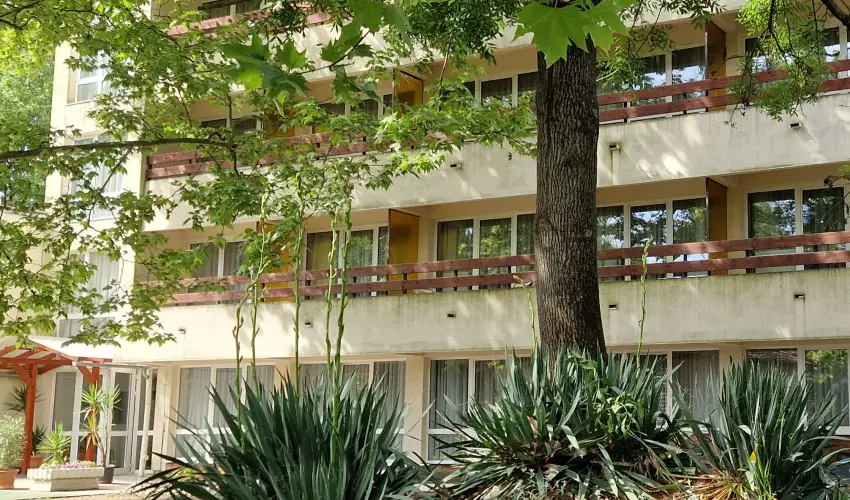 PSZ Hotel Beach F�ldv�r Balatonf�ldv�r - Augusztus 20. (min. 3 �j)