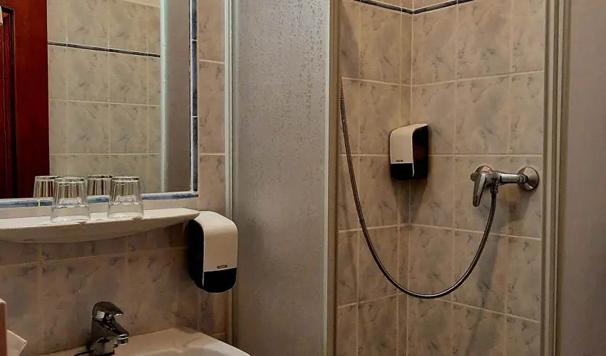 PSZ Hotel Beach F�ldv�r Balatonf�ldv�r - Augusztus 20. (min. 3 �j)