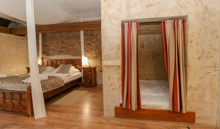 Puchner Kastlyszll Bikal - Augusztus 20. (min. 3 j)