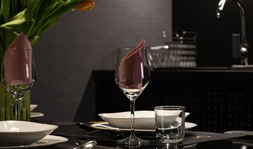 R31 Residence S�rv�r - Augusztus 20. (min. 2 �j)