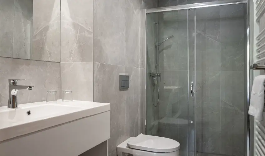 R31 Residence S�rv�r - Augusztus 20. (min. 2 �j)