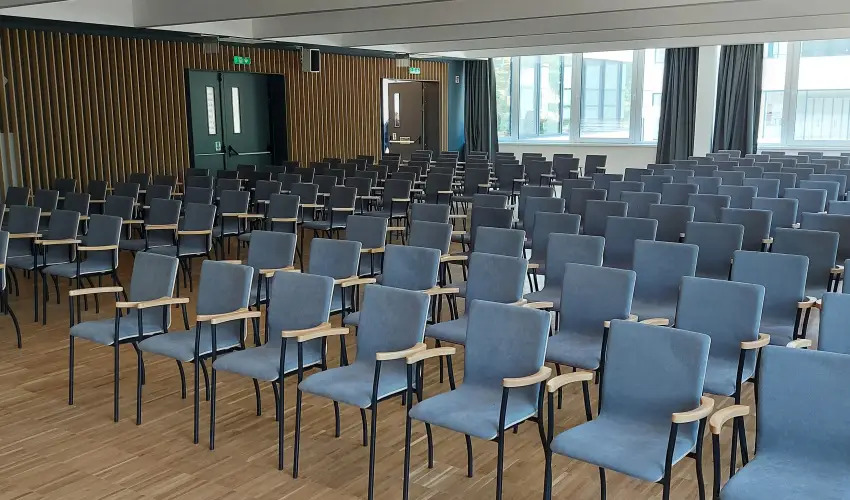 R�k�czi Hotel, T�bor �s Rendezv�nyk�zpont S�toralja�jhely - Augusztus 20.