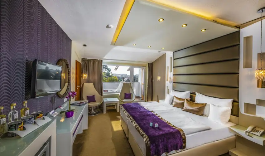 Residence Hotel Balaton Si�fok - Augusztus 20.