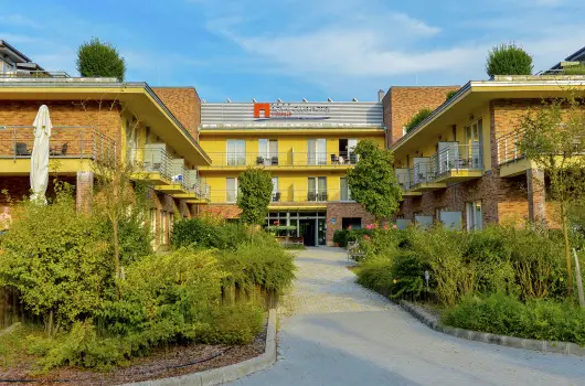 Royal Club Hotel - Augusztus 20.