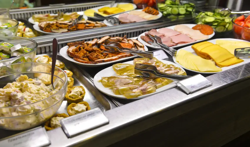 Royal Club Hotel Visegrd - Augusztus 20. (min. 3 j)