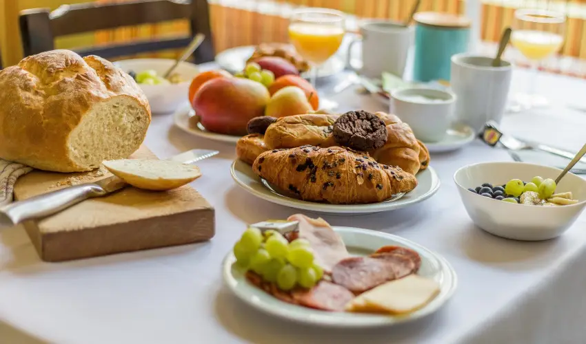 Salg Hotel Salgtarjn-Eresztvny - Augusztus 20. (min. 2 j)