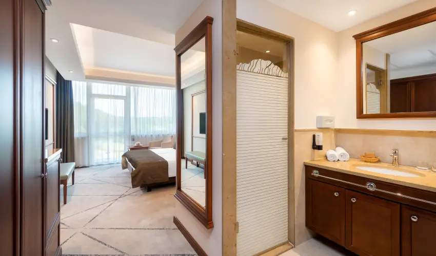 Hunguest Saliris Egerszal�k - Augusztus 20. (min. 2 �j)