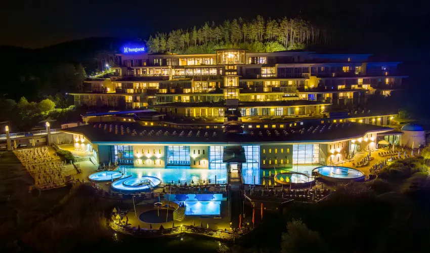 Hunguest Saliris Egerszal�k - Augusztus 20. (min. 2 �j)