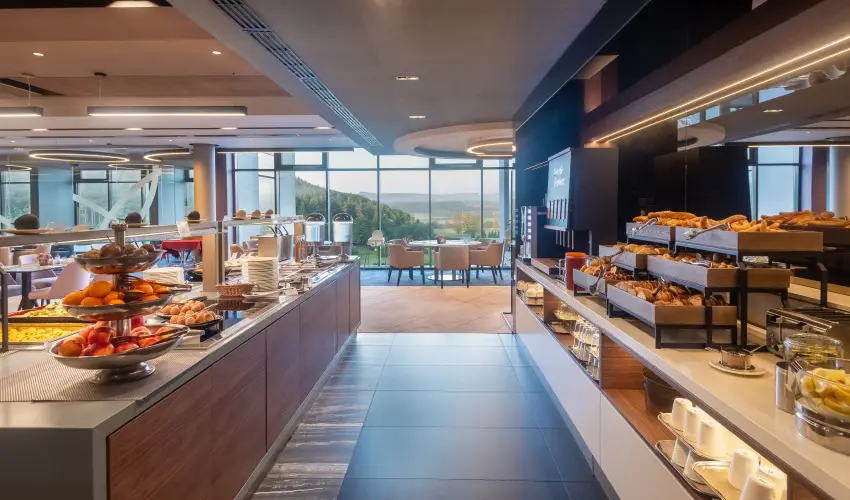 Hunguest Saliris Egerszal�k - Augusztus 20. (min. 2 �j)