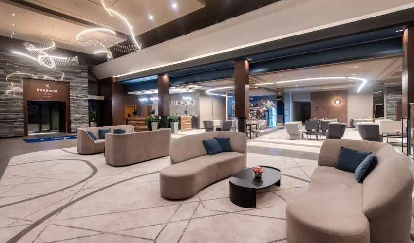 Hunguest Saliris Egerszal�k - Augusztus 20. (min. 2 �j)