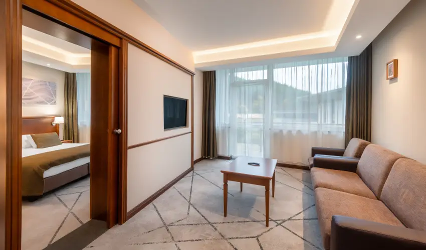 Hunguest Saliris Egerszal�k - Augusztus 20. (min. 2 �j)