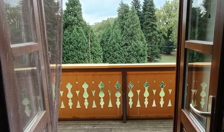 Sasrti Vadszkastly Almamellk - Augusztus 20.