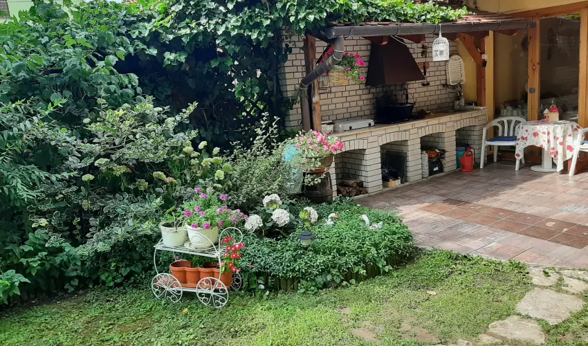 Siesta Vend�gh�z Eger - Augusztus 20. (min. 3 �j)