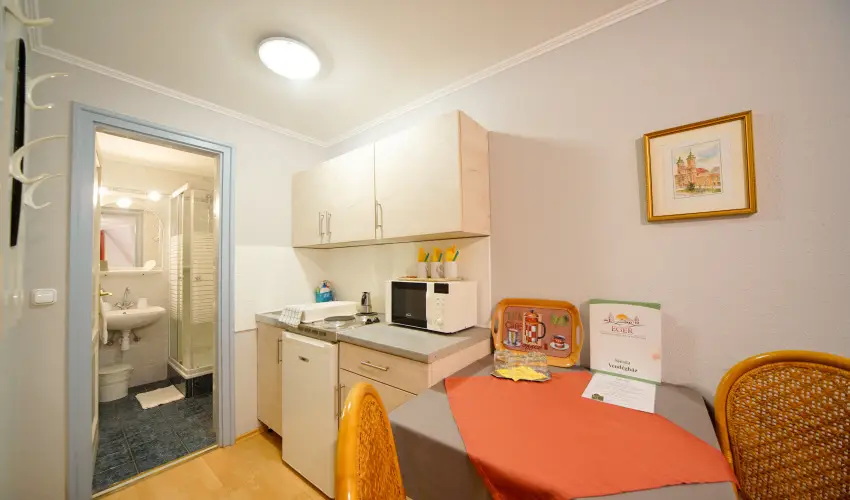 Siesta Vend�gh�z Eger - Augusztus 20. (min. 3 �j)