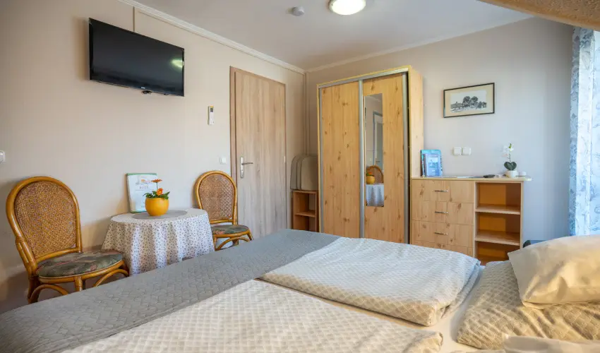 Siesta Vend�gh�z Eger - Augusztus 20. (min. 3 �j)