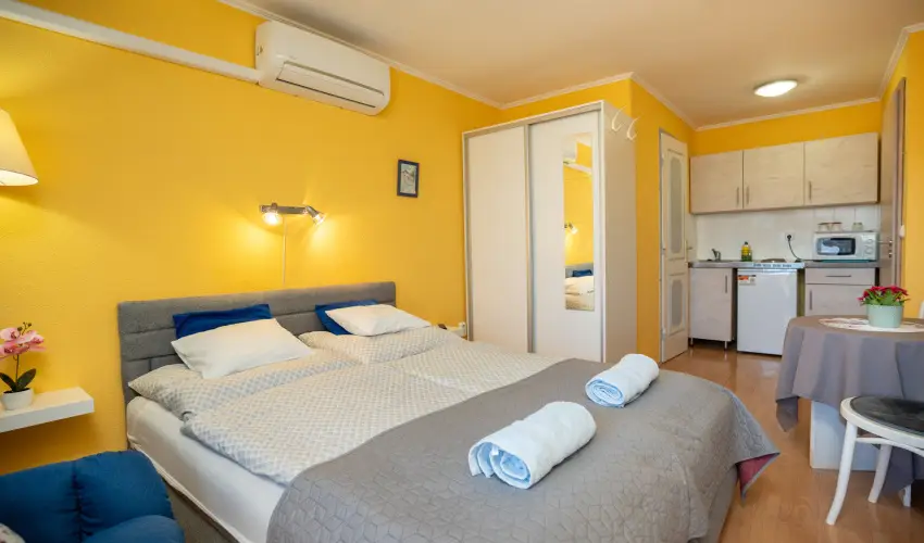 Siesta Vend�gh�z Eger - Augusztus 20. (min. 3 �j)