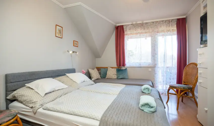 Siesta Vend�gh�z Eger - Augusztus 20. (min. 3 �j)