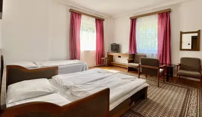 Sir�ly Hotel Balatonlelle