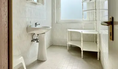 Sir�ly Hotel Balatonlelle