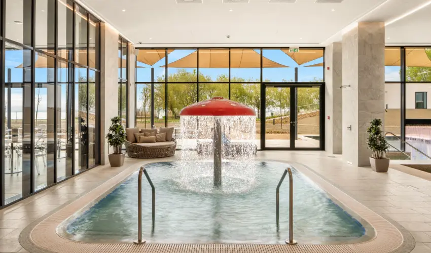 Sirius Hotel Keszthely - Augusztus 20. (min. 2 j)