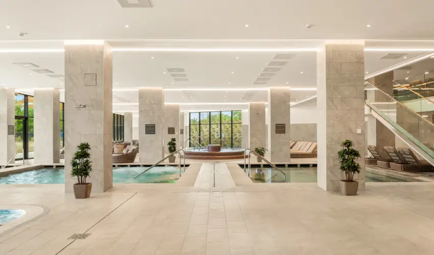 Sirius Hotel Keszthely - Augusztus 20. (min. 2 j)