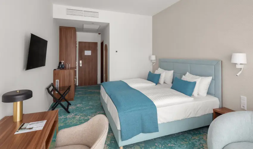 Sirius Hotel Keszthely - Augusztus 20. (min. 2 j)